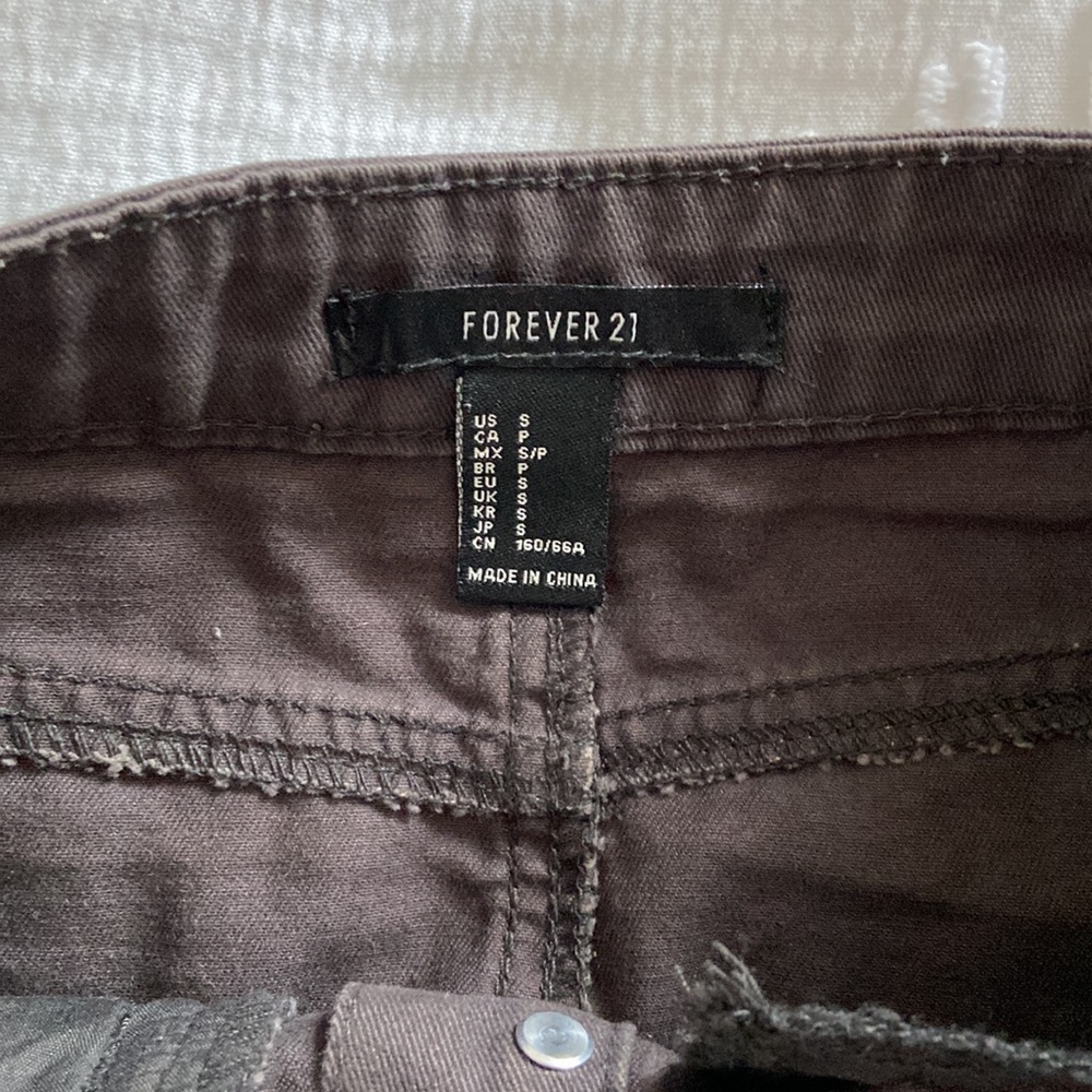 Button down mini skirt - Picture 4 of 4
